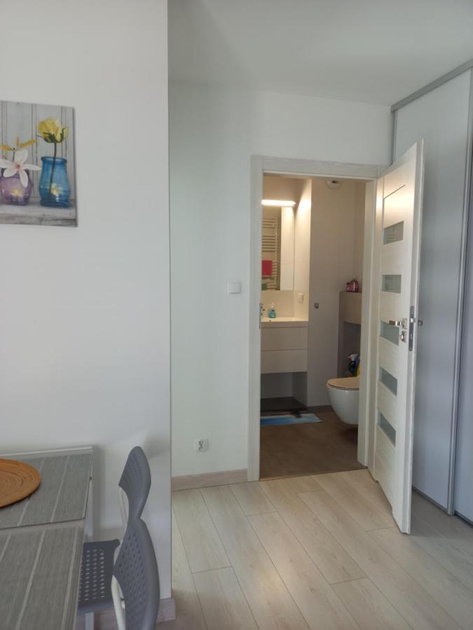 Apartament Mila Z Duzym Tarasem I Miejscem Parkingowym Kolobrzeg Exterior photo